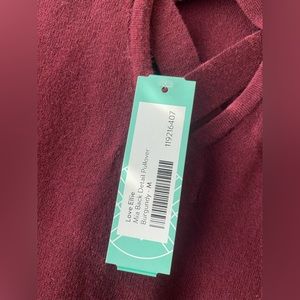 Super soft sweater, NWT size medium